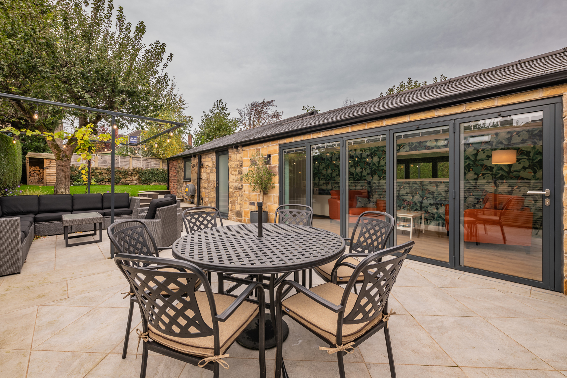 how working with the right builder can transform your home extension project